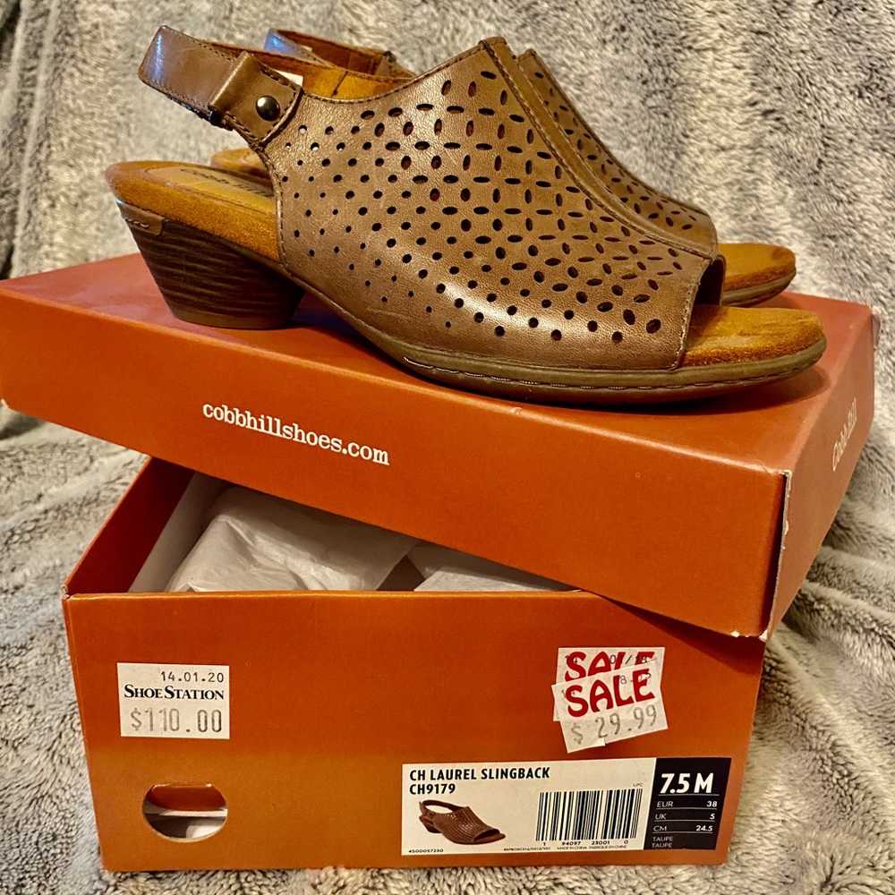 Rockport-Cobb Hill Ch Laurel Slingback 7.5M. Gently used.